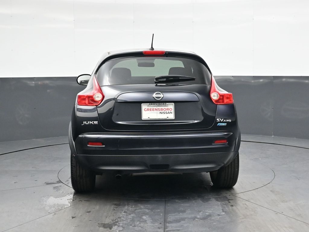 2014 Nissan Juke SV photo 3