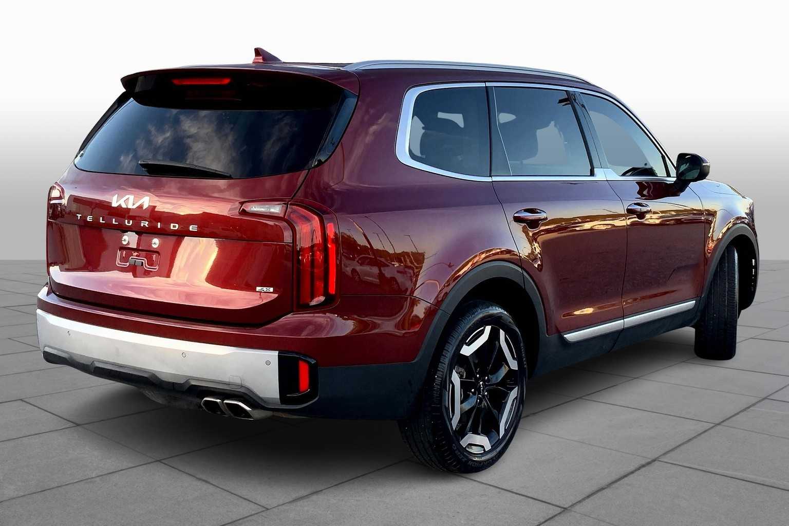 2023 Kia Telluride S photo 11