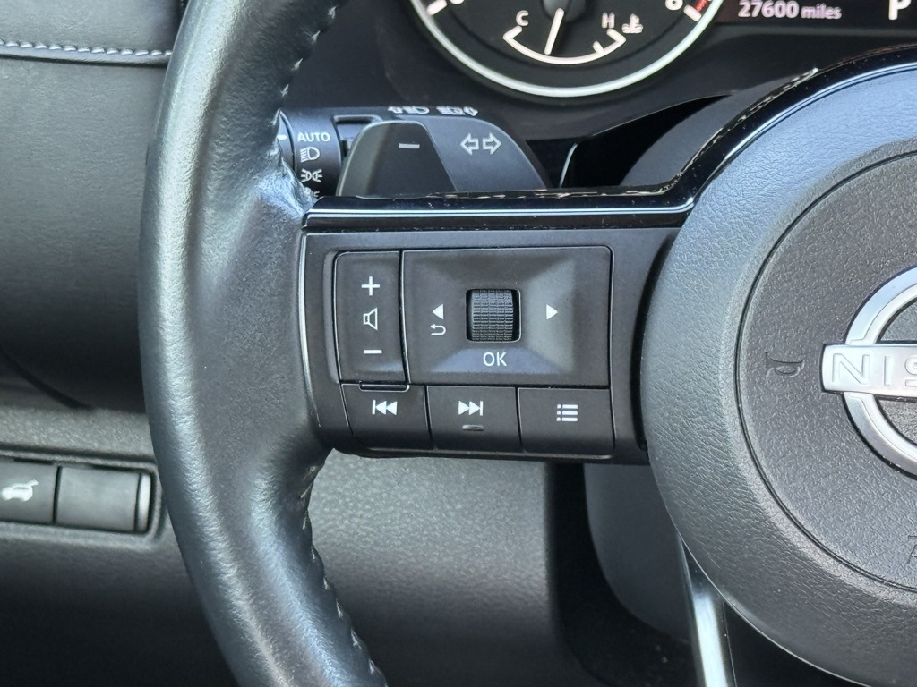2023 Nissan Pathfinder SL photo 19