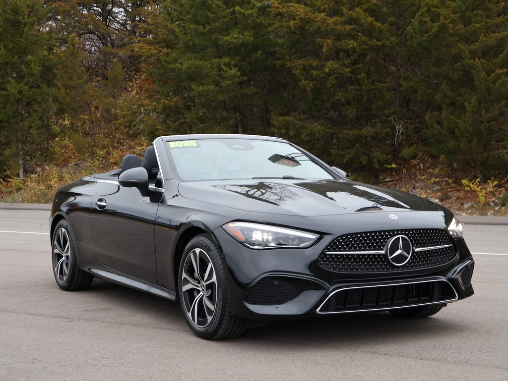 2025 Mercedes Benz CLE 300 4MATIC photo 3