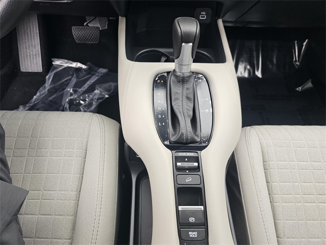 2025 Honda HR-V LX photo 30