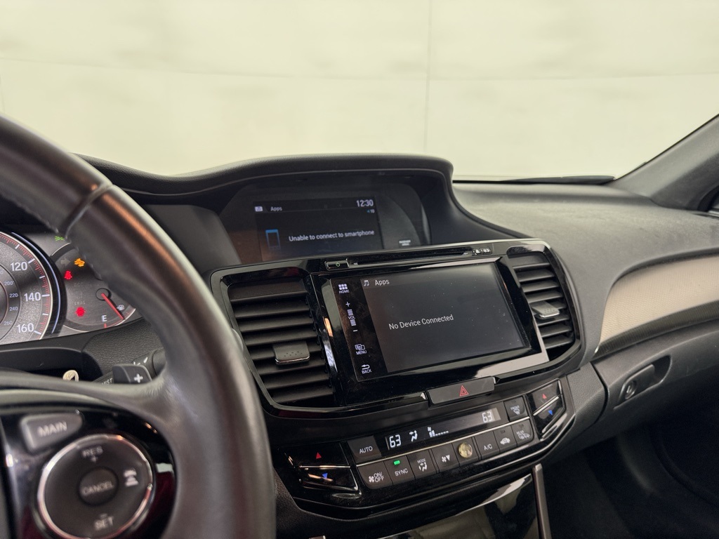 2017 Honda Accord EX-L photo 9