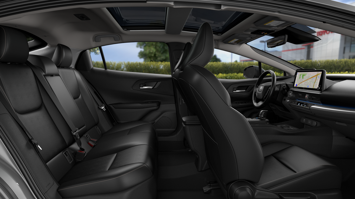 2025 Toyota Prius XLE photo 21