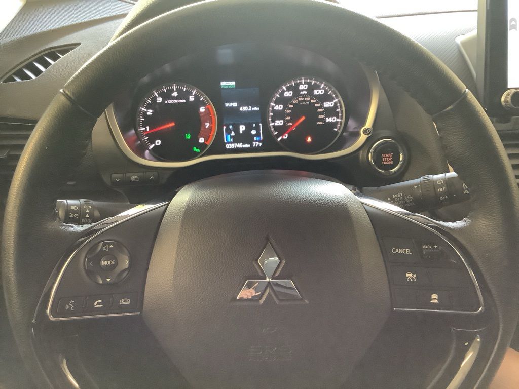 2024 Mitsubishi Eclipse Cross SEL photo 14