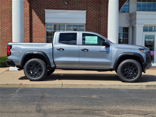 2026 Chevrolet Colorado Trail Boss photo 3