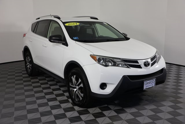 2014 Toyota RAV4 LE
