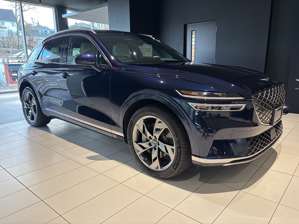 2024 GENESIS GV70 Advanced's photo