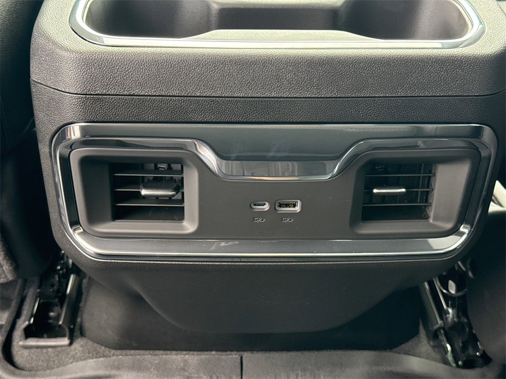 2026 Gmc Sierra 1500 Elevation photo 31