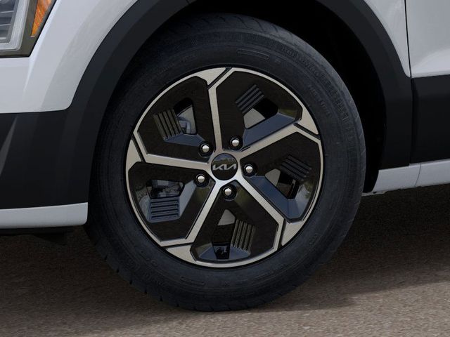 2025 Kia Niro LX photo 9