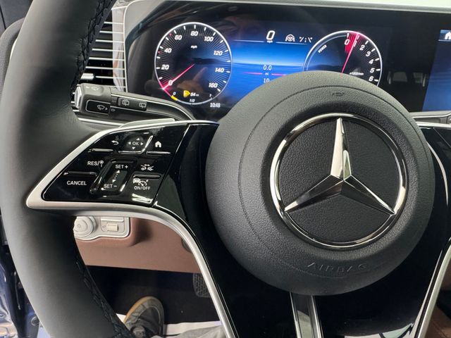 2026 Mercedes Benz GLE 450 4MATIC photo 21