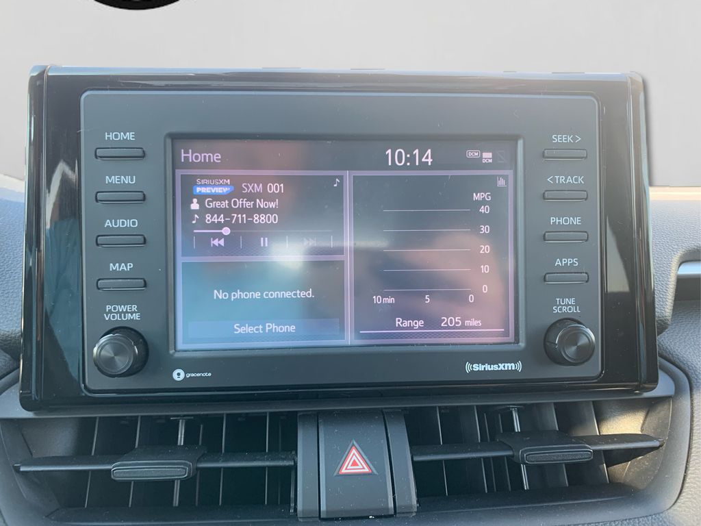 2022 Toyota RAV4 XLE photo 17