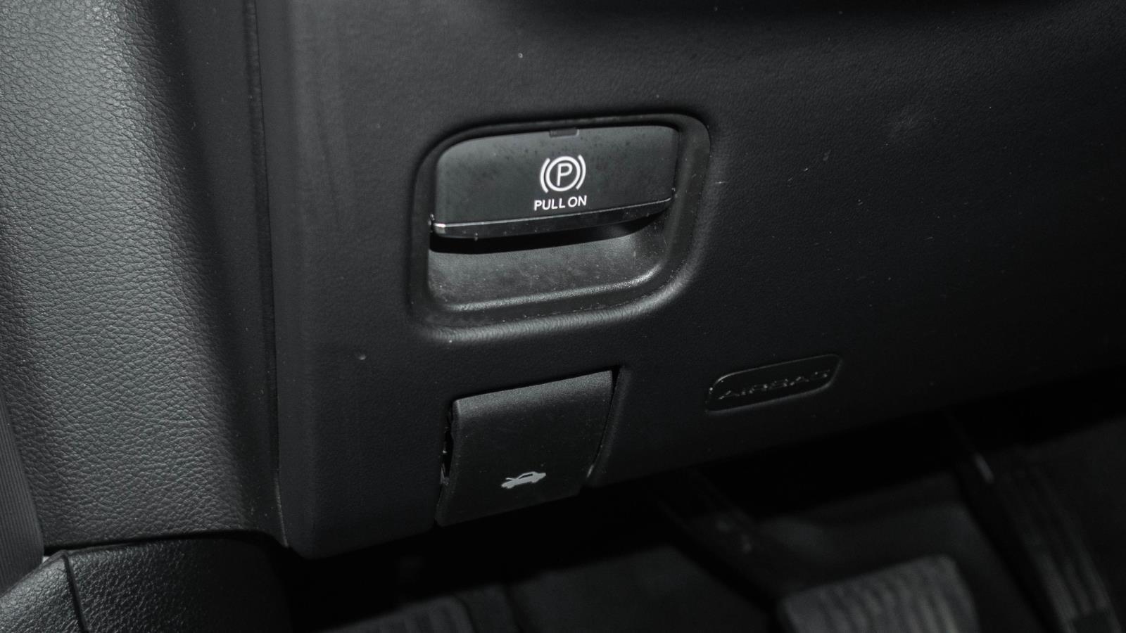 2023 Jeep Grand Cherokee L Summit Reserve photo 17