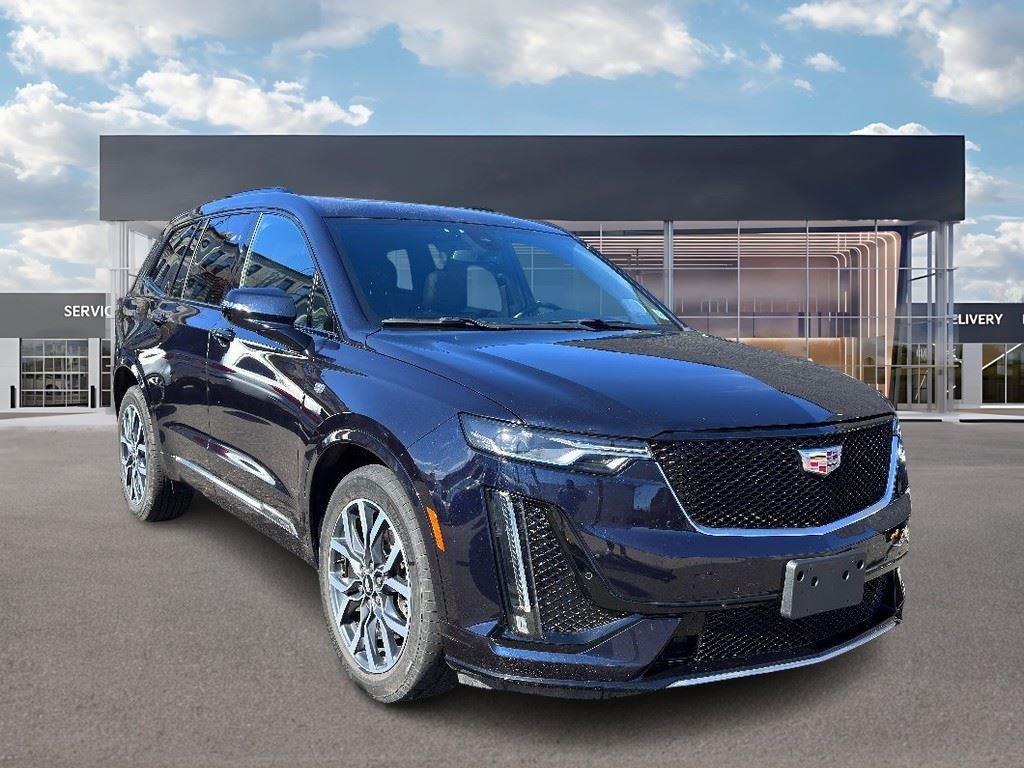 2021 Cadillac XT6 Sport photo 3