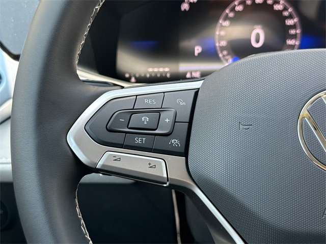 2025 Volkswagen Taos SE photo 24
