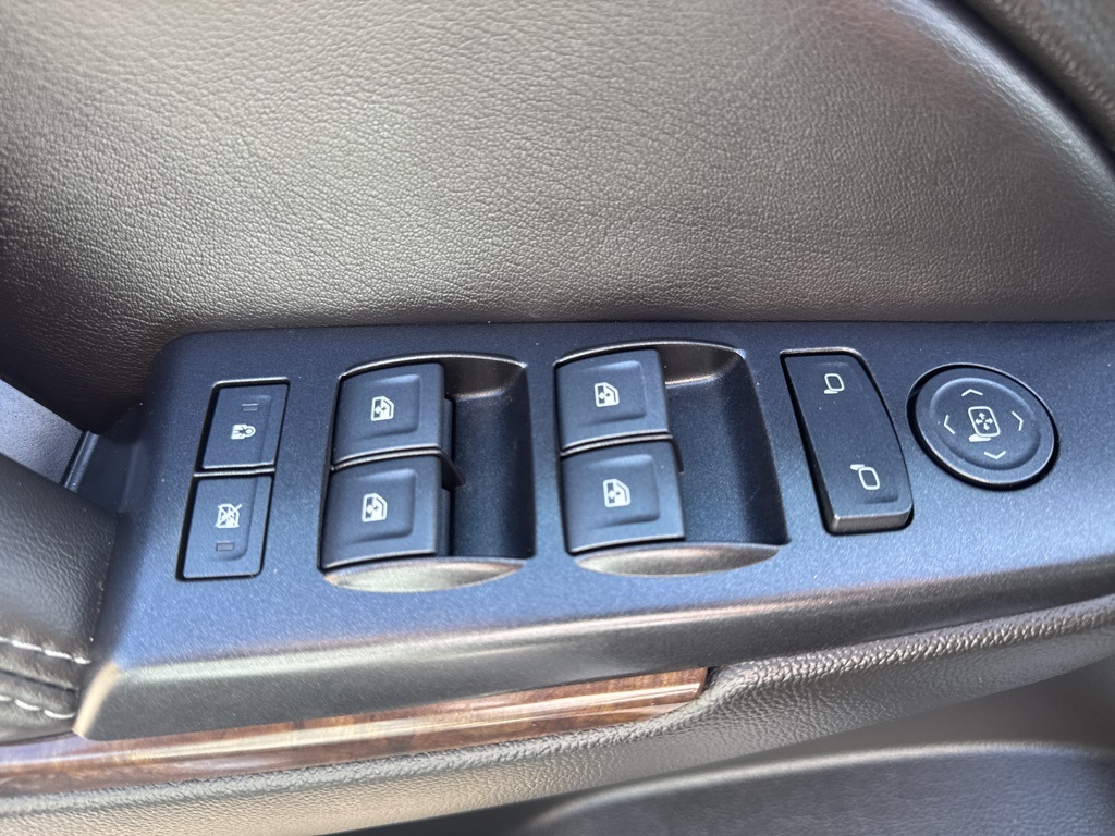 2018 Chevrolet Tahoe LS photo 15