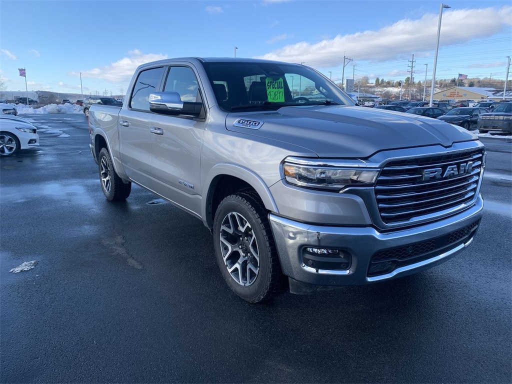 2025 RAM Ram 1500 Pickup Laramie's photo