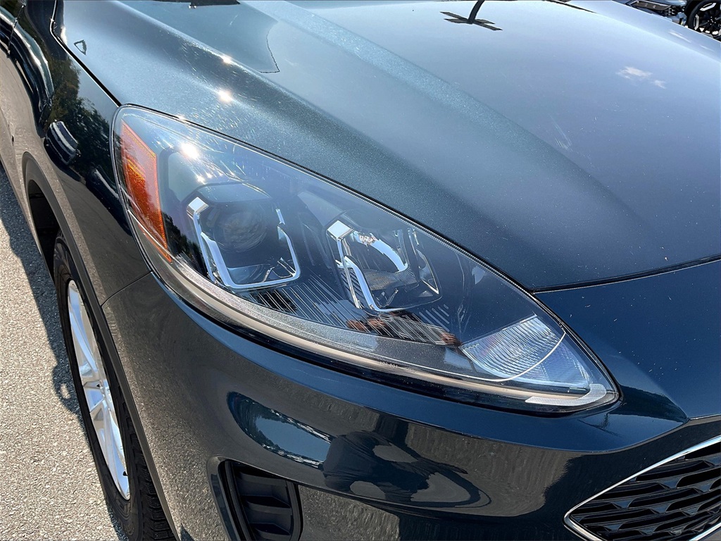 2022 Ford Escape SE photo 29