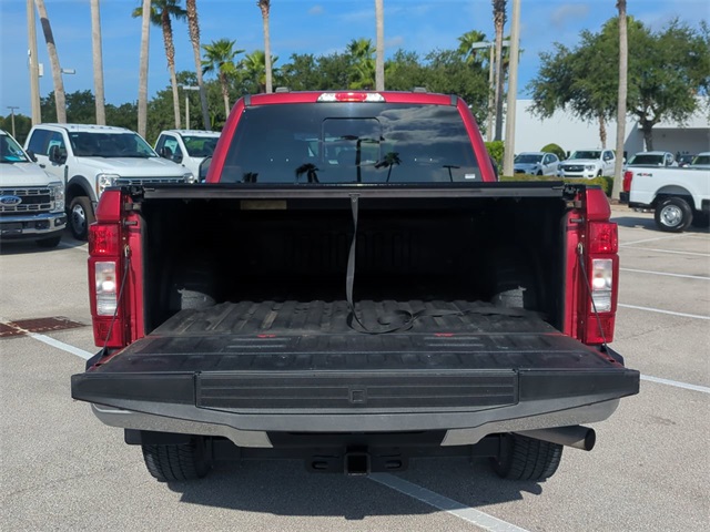 2021 Ford F-350 Lariat photo 13