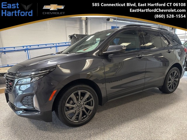 Pre-Owned 2022 Chevrolet Equinox RS with Infotainment Package