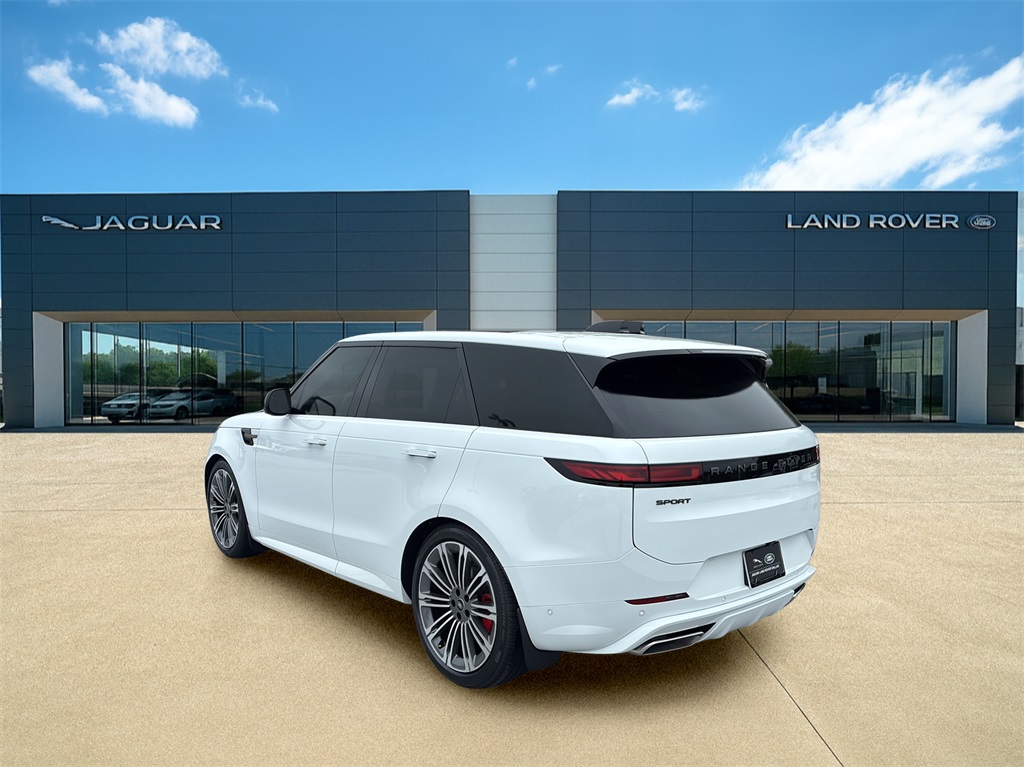 2025 Land Rover Range Rover Sport SE photo 2