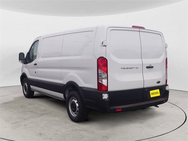 2025 Ford Transit photo 3