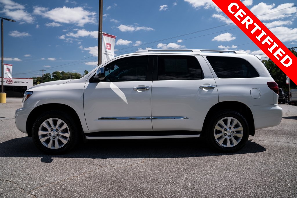 2020 Toyota Sequoia Platinum photo 4