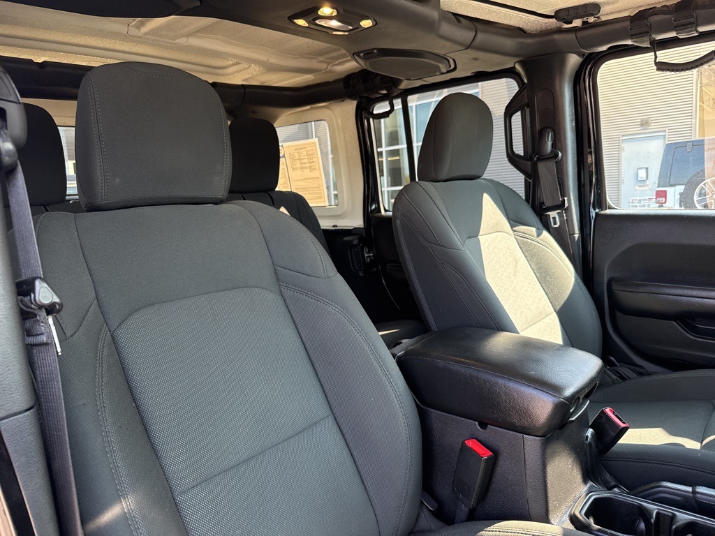 2019 Jeep Wrangler Unlimited Sport S photo 20