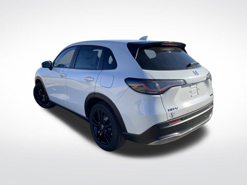 2026 Honda HR-V Sport photo 3