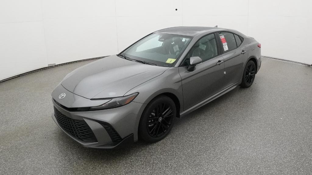 2026 Toyota Camry SE's photo