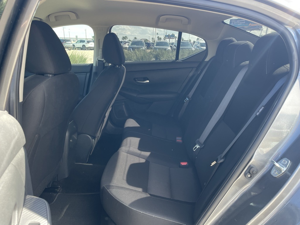 2023 Nissan Sentra SV photo 16