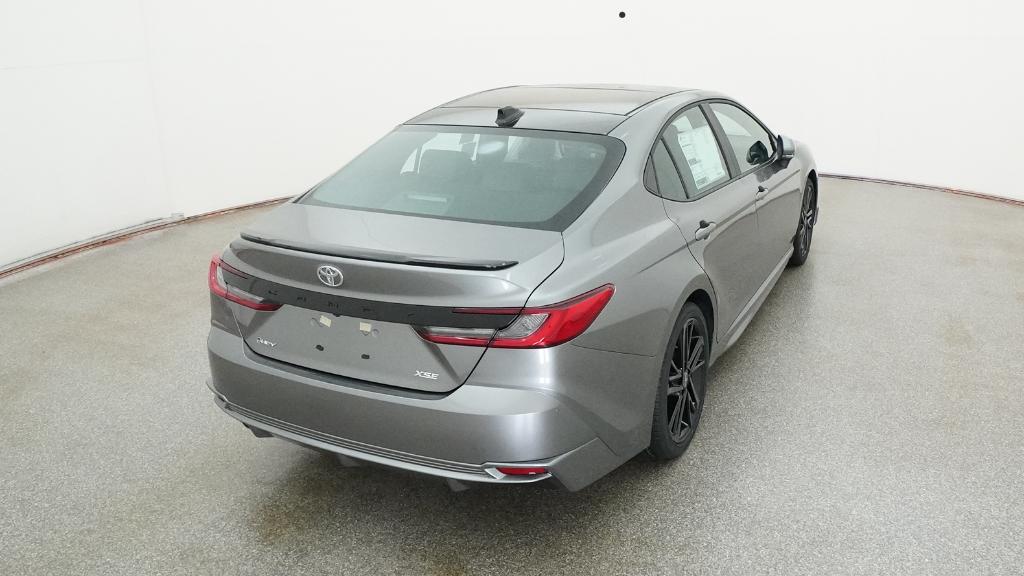 2025 Toyota Camry XSE photo 19