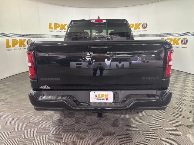 2025 Ram 1500 Sport photo 4