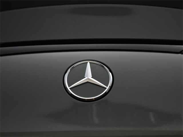 2026 Mercedes Benz GLC 300 4MATIC photo 21