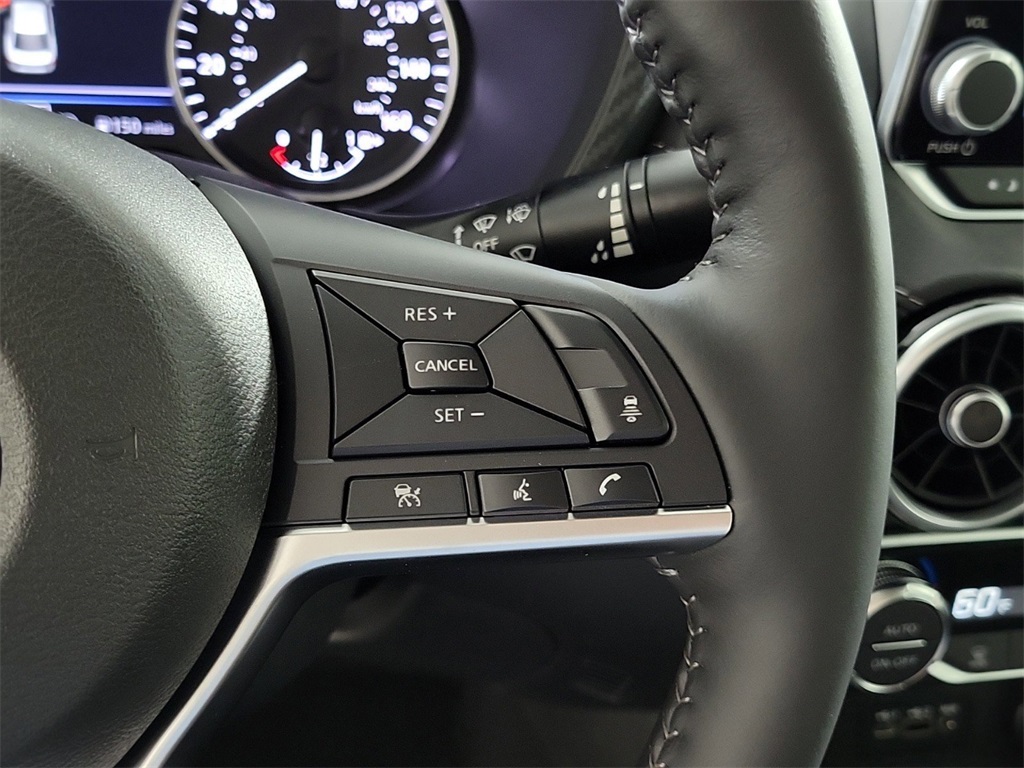 2025 Nissan Sentra SV photo 21