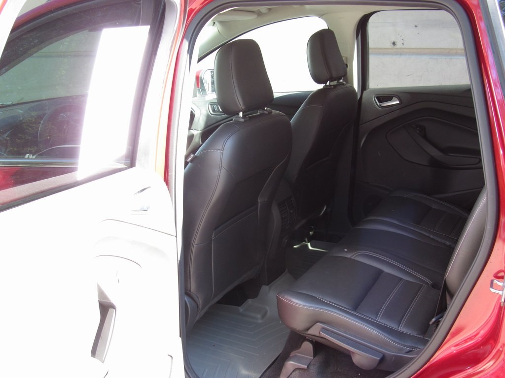 2018 Ford Escape SEL photo 11