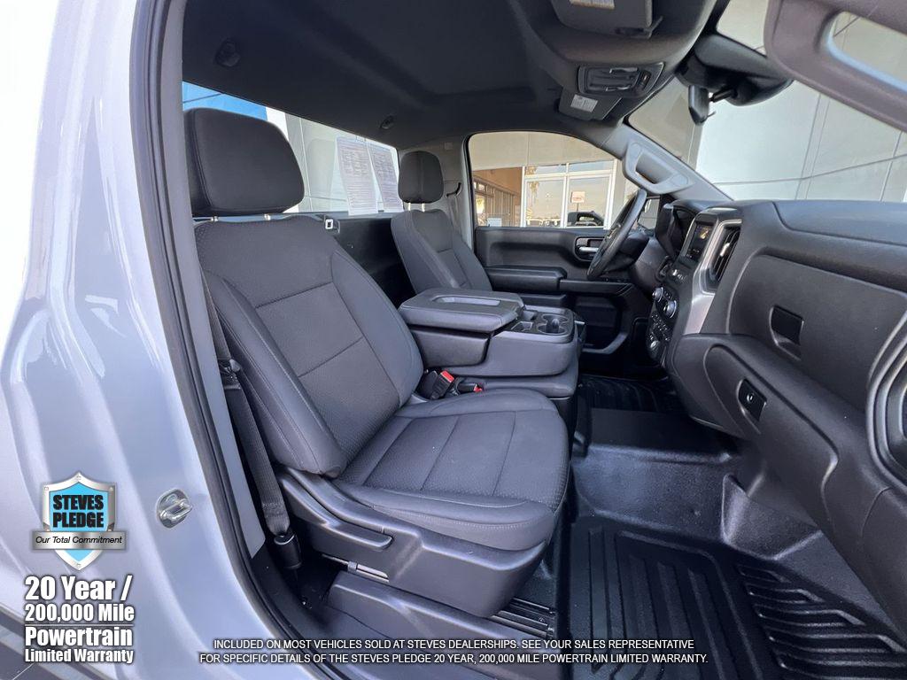 2024 Chevrolet Silverado 1500 photo 28