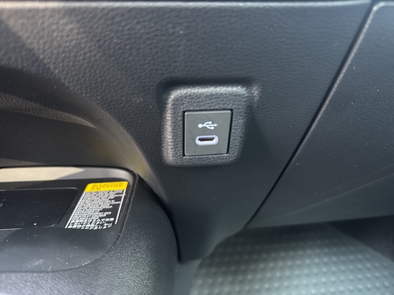 2025 Toyota Corolla LE photo 28