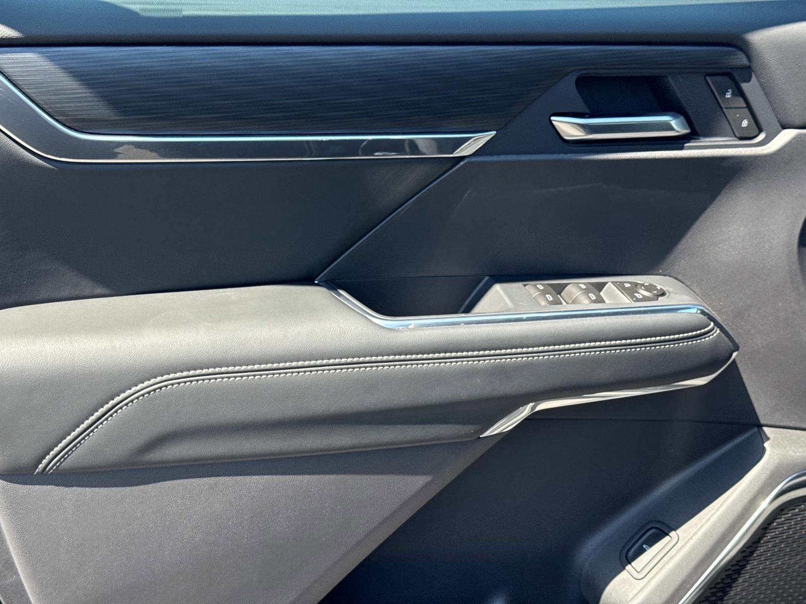 2026 Gmc Acadia Elevation photo 16