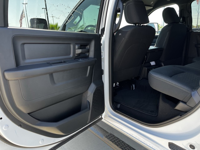 2026 Ram 2500 Tradesman photo 17