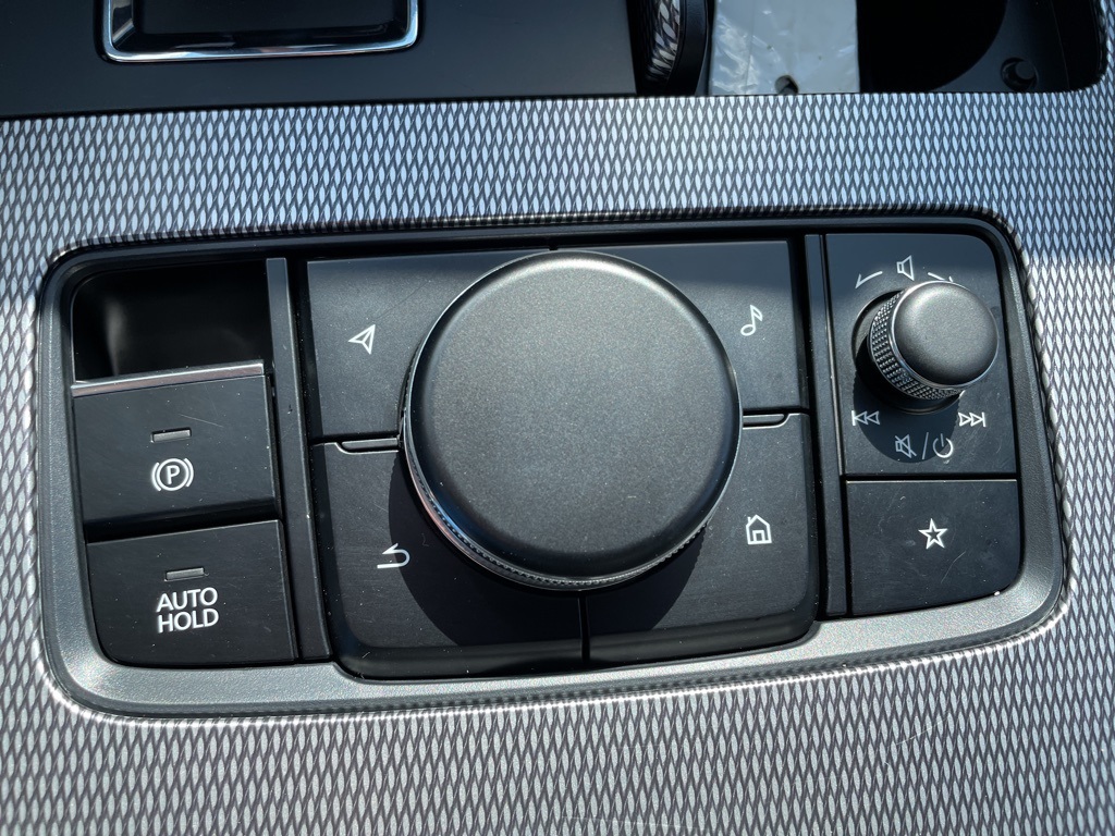 2025 Mazda CX-70 Premium photo 16