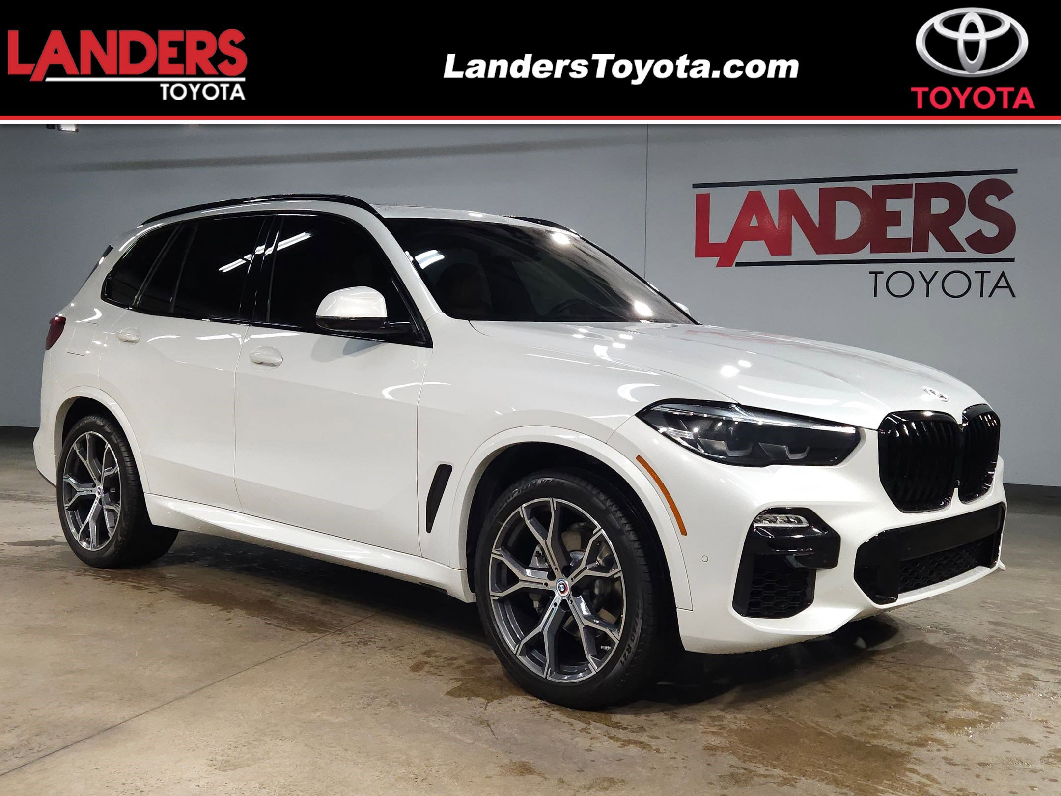 2021 BMW X5 40i's photo