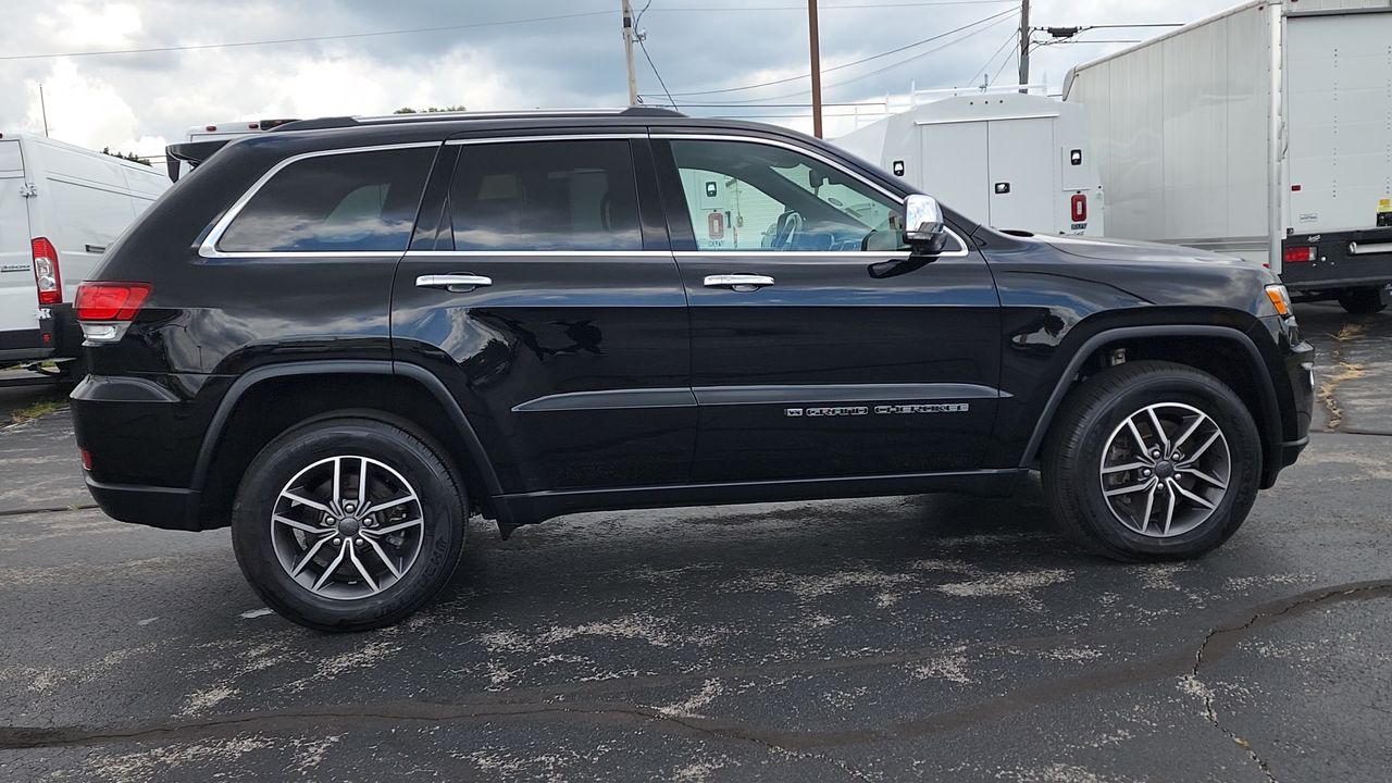 2022 Jeep Cherokee Limited photo 8