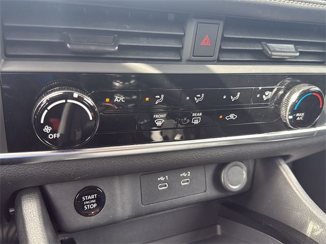 2024 Nissan Rogue S photo 32
