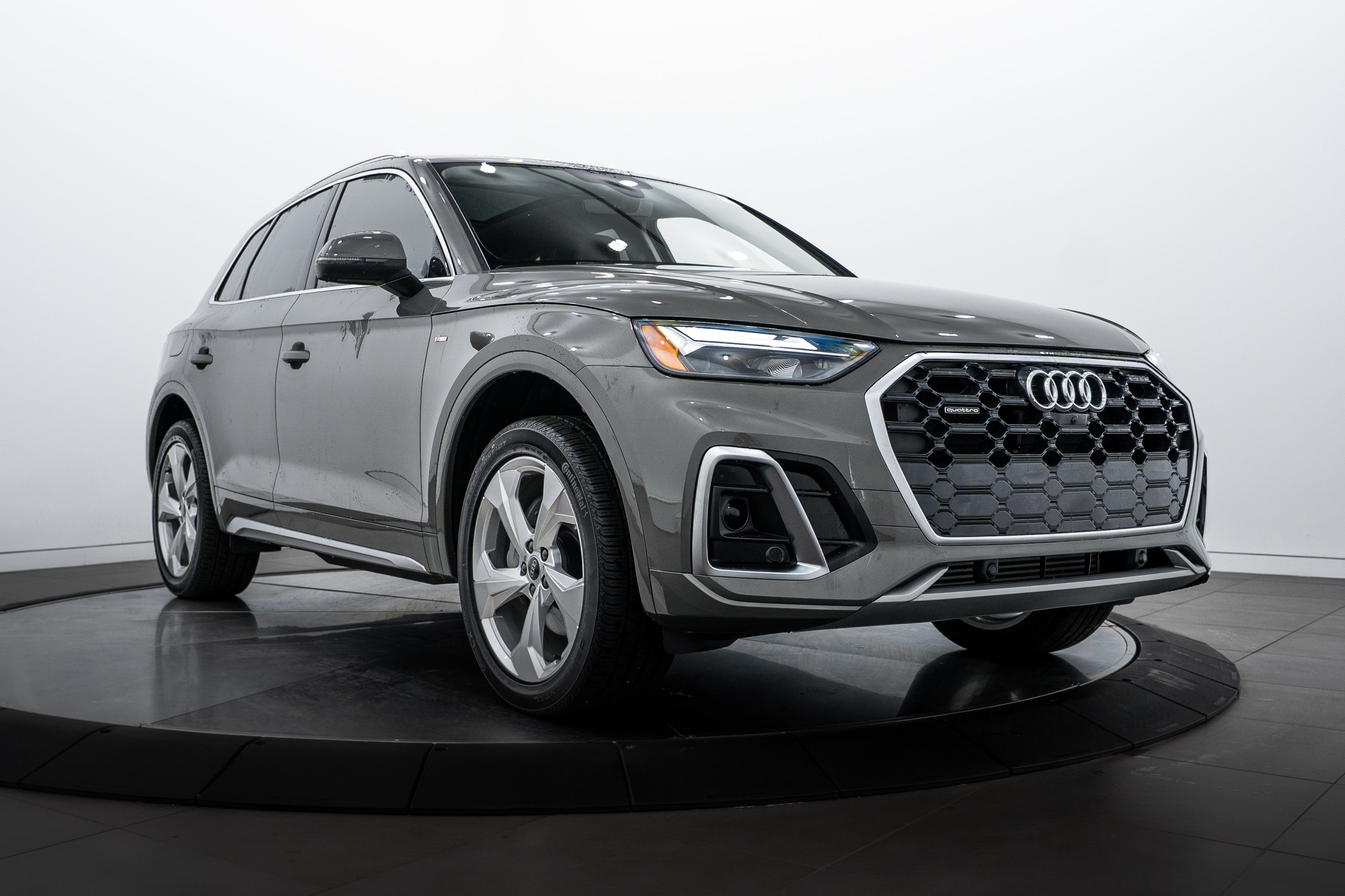 2023 Audi Q5 Premium Plus