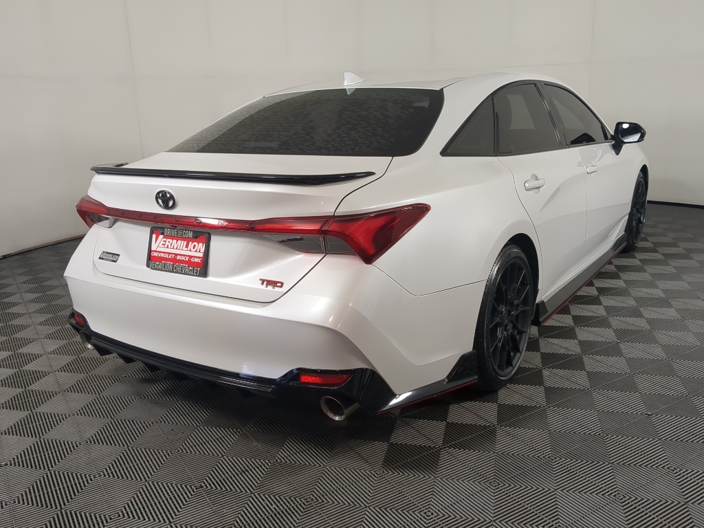 2020 Toyota Avalon XSE TRD photo 9