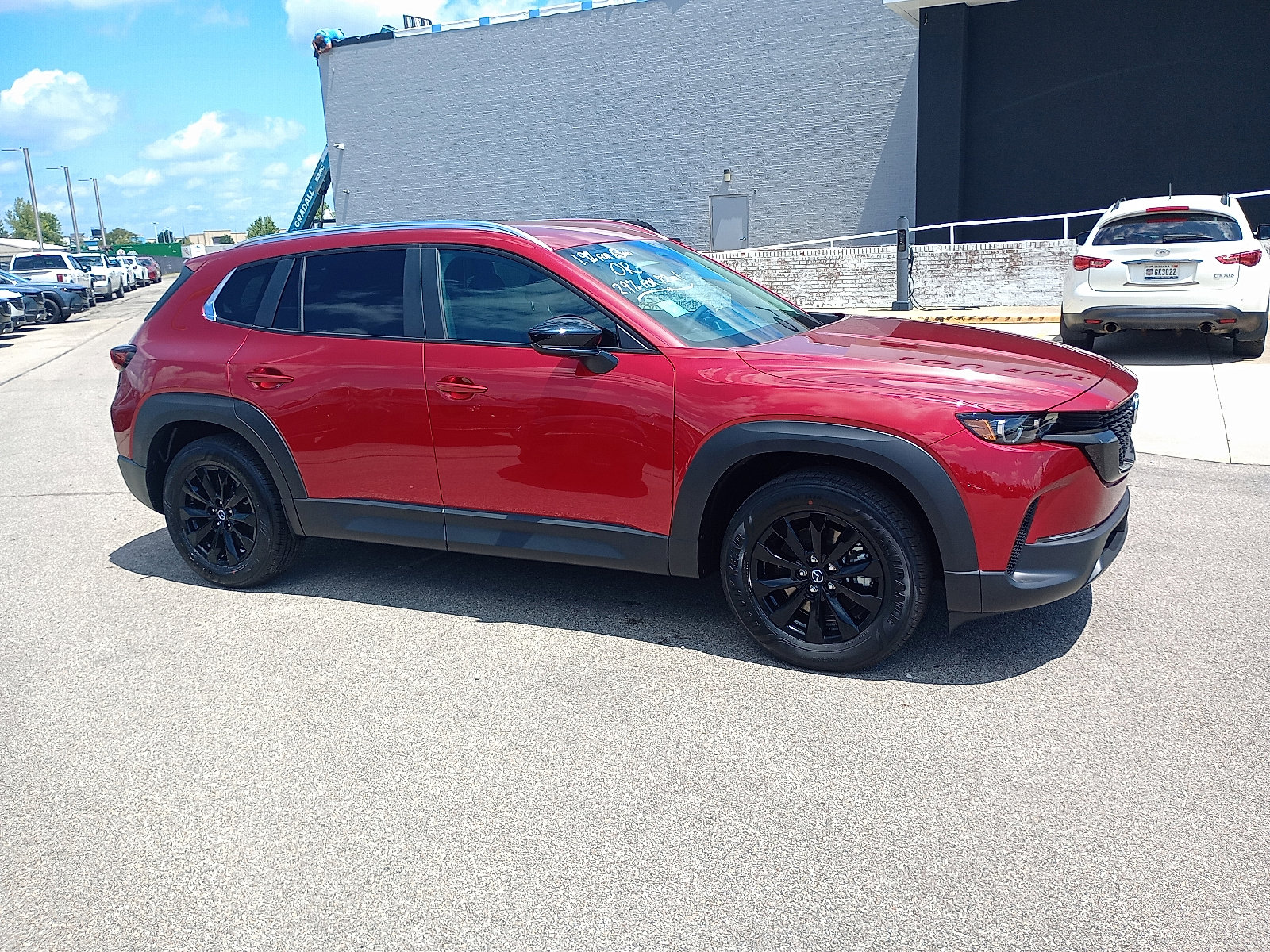 2025 Mazda CX-50 2.5 S Preferred photo 2