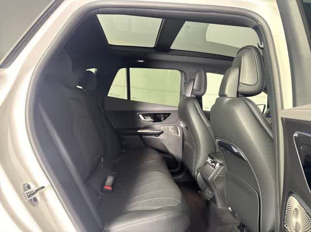 2025 Mercedes Benz EQE SUV 350 photo 23
