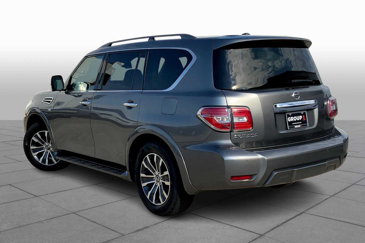 2020 Nissan Armada SL photo 11