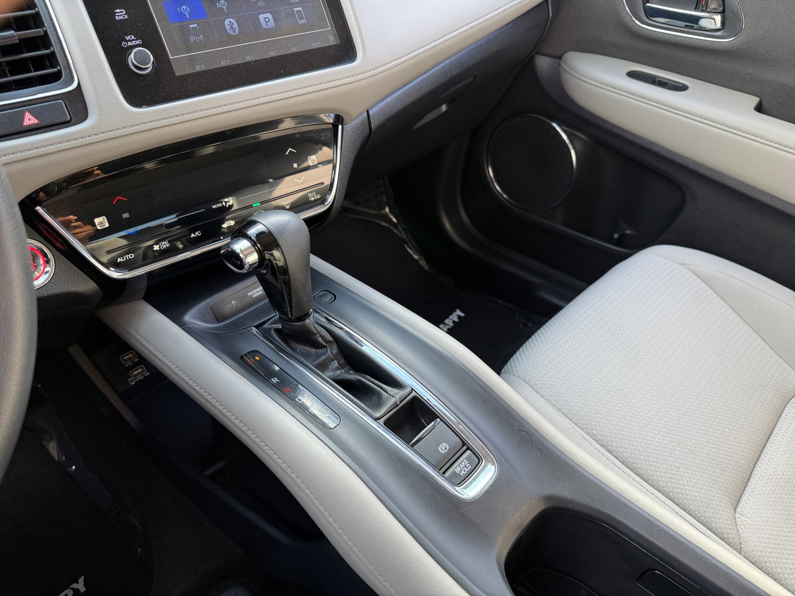 2019 Honda HR-V EX photo 13