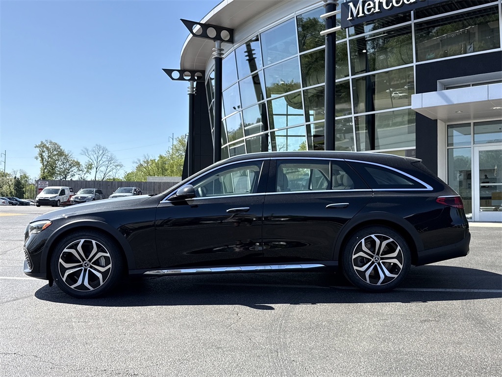 2025 Mercedes Benz E 450 4MATIC All-Terrain photo 2